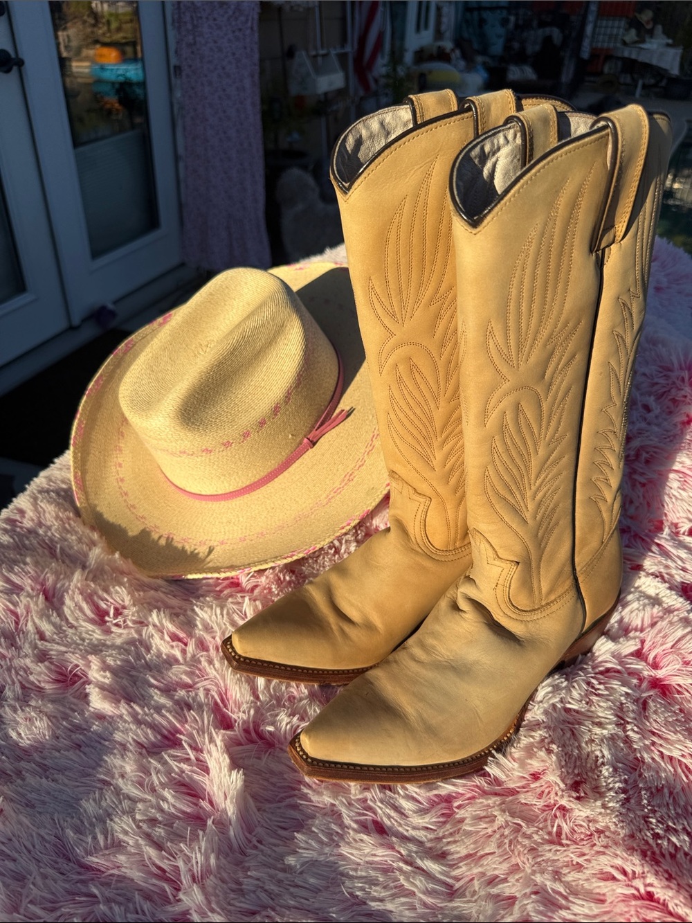 New Steve Madden "loanstar"Tan Leather Western stich Cowboy boots Tall Shaft 7.5